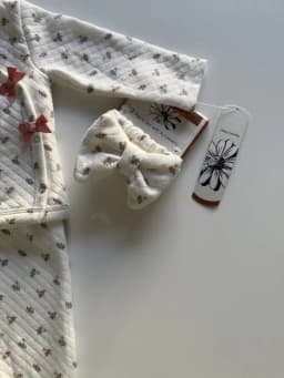 Conjunto de flores con balaca — IMG_3699_810x1080