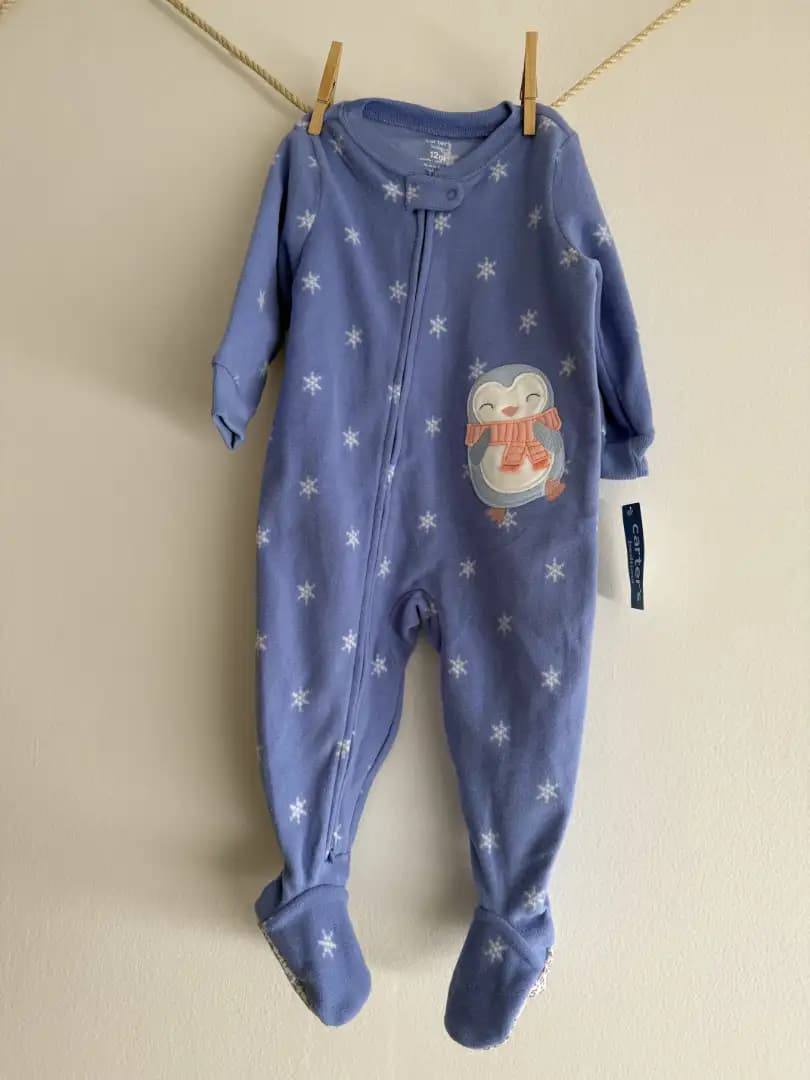 Pijama azul de niña