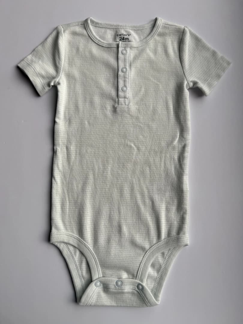 Set de bodys y pantalón de dino